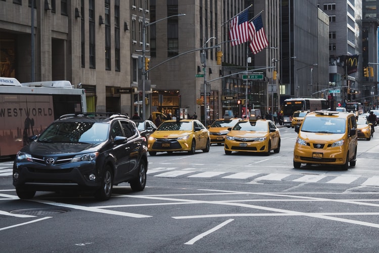 5 Reasons Why A Taxi Is More Preferable Than Any Other Mode Of Transport